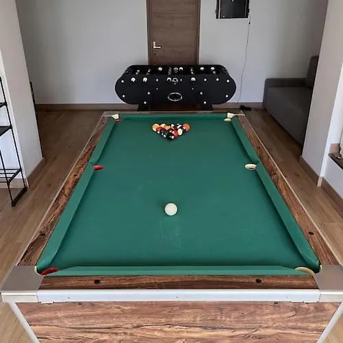 L'eclipse Sur Nacre *