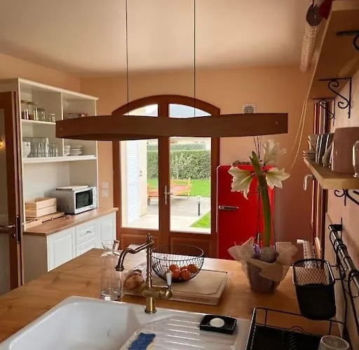 L'eclipse Sur Nacre *